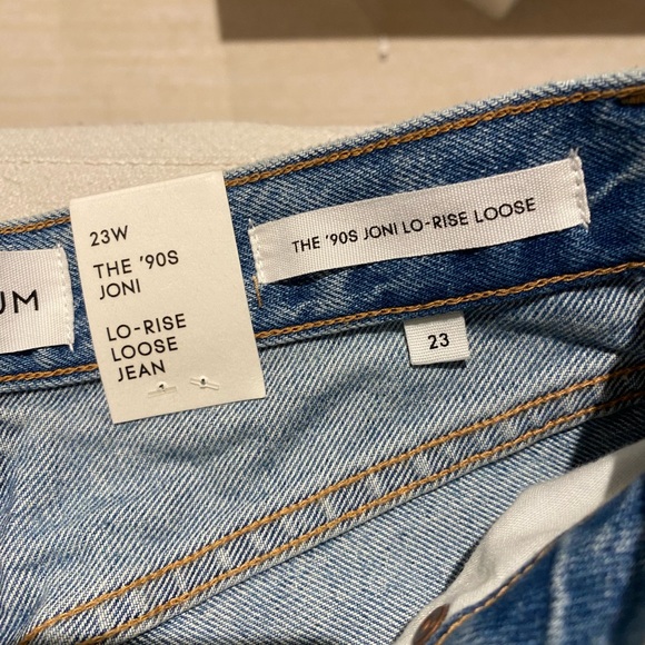Aritzia Denim Forum Joni Lo Rise Loose Jean - Picture 4 of 4